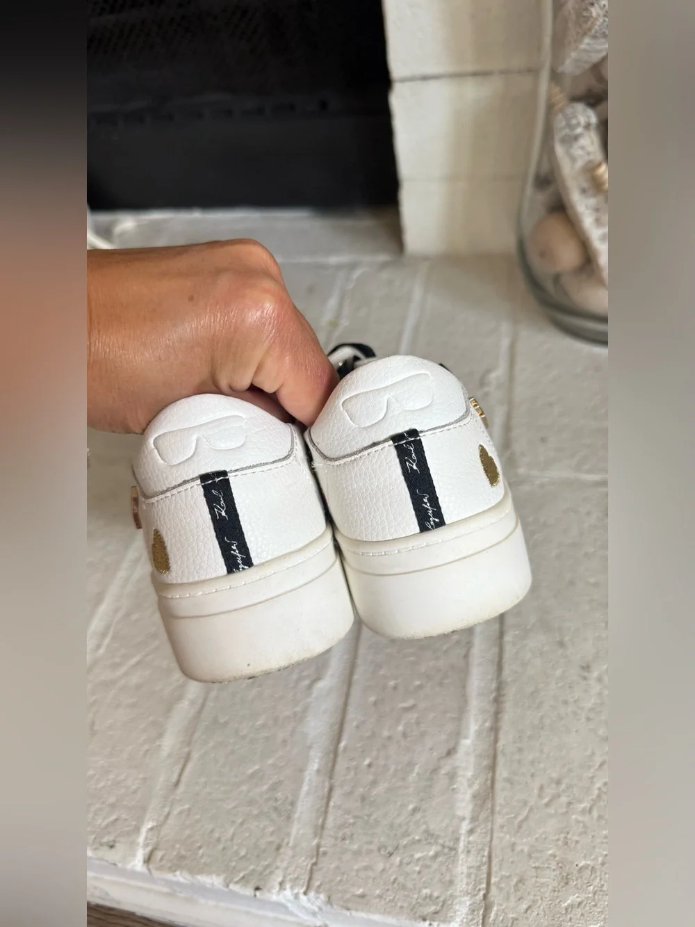 Karl Lagerfeld Paris Cate Pins Leather Sneakers White Charms US 5.5 EU 35.5